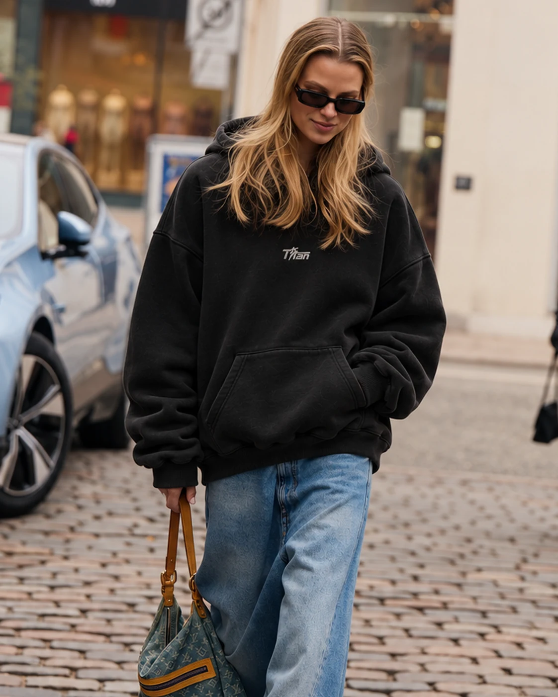Titan Signet Hoodie black oversized pullover hoodie with embroidered wordmark, photo 3